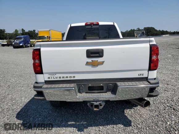 2018 Chevrolet Silverado 3500HD LTZ with VIN 1GC4K0CY7JF217556, listed as a Copart auction lot 80359945 with 103,863 mi miles and Salvage title. Bid and sale history available at DreamBid. Image 6.