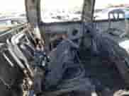 2007 Chevrolet Silverado 1500 1LT z VIN 3GCEK13MX7G502251, wystawiony jako IAAI lot #42381393 z przebiegiem Nie podano mil oraz . Historia ofert i sprzedaży dostępna na DreamBid. Obrazek 8.