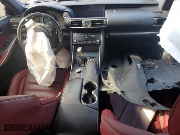 2018 Lexus IS 350 с VIN JTHCZ1D27J5015134, выставлен на аукционе Copart как лот 65922565 с пробегом Не указан миль и Списание • Salvage title. История ставок и продаж доступна на DreamBid. Изображение 8.