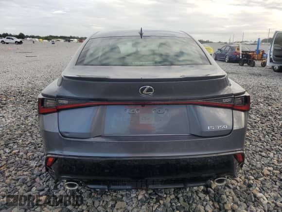 2024 Lexus IS 350 F Sport z VIN JTHBZ1B22R5079284, wystawiony jako Copart lot #70114085 z przebiegiem 2 344 mil mil oraz Czysty tytuł • Clean title. Historia ofert i sprzedaży dostępna na DreamBid. Obrazek 6.