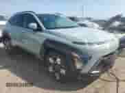 2024 Hyundai Kona SEL с VIN KM8HB3ABXRU112532, выставлен на аукционе Copart как лот 73814944 с пробегом Не указан миль и На запчасти • Non repairable. История ставок и продаж доступна на DreamBid. Изображение 4.