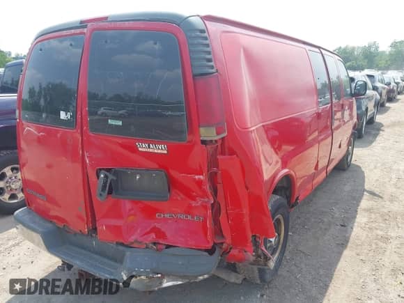 2001 Chevrolet Express z VIN 1GCHG39GX11163279, wystawiony jako IAAI lot #42424833 z przebiegiem 197 637 mil mil oraz . Historia ofert i sprzedaży dostępna na DreamBid. Obrazek 6.