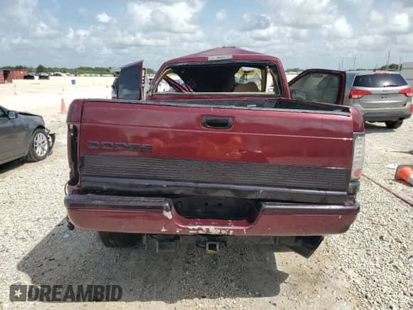 2001 Dodge 2500 с VIN 1B7KC236X1J274359, выставлен на аукционе Copart как лот 70275354 с пробегом Не указан миль и На запчасти • Non repairable. История ставок и продаж доступна на DreamBid. Изображение 6.