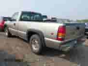 1999 Chevrolet Silverado 1500 Work Truck z VIN 1GCEK14V8XE220009, wystawiony jako IAAI lot #42893588 z przebiegiem 120 976 mil mil oraz . Historia ofert i sprzedaży dostępna na DreamBid. Obrazek 3.