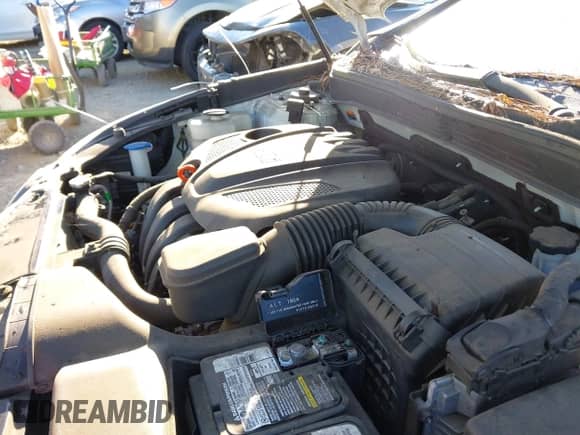 2014 Hyundai Sonata GLS z VIN 5NPEB4AC8EH864112, wystawiony jako IAAI lot #43475744 z przebiegiem 135 827 mil mil oraz . Historia ofert i sprzedaży dostępna na DreamBid. Obrazek 10.