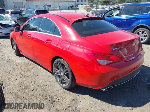 2015 Mercedes-Benz CLA 250 z VIN WDDSJ4GB3FN214230, wystawiony jako IAAI lot #42699161 z przebiegiem 159 405 mil mil oraz . Historia ofert i sprzedaży dostępna na DreamBid. Obrazek 3.