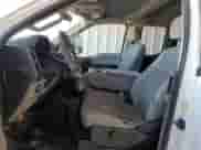 2017 Ford F-250 XL z VIN 1FT7X2B64HEB93517, wystawiony jako Copart lot #87439265 z przebiegiem 136 239 mil mil oraz Czysty tytuł • Clean title. Historia ofert i sprzedaży dostępna na DreamBid. Obrazek 7.