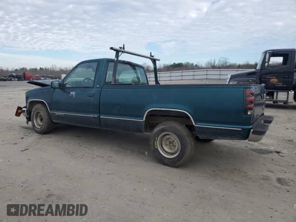 1996 GMC Sierra 1500 с VIN 1GTEC14W4TZ530991, выставлен на аукционе Copart как лот 43783425 с пробегом 243 467 миль миль и Списание • Salvage title. История ставок и продаж доступна на DreamBid. Изображение 2.
