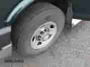 2008 Chevrolet Express Passenger с VIN 1GAHG39K881204709, выставлен на аукционе IAAI как лот 43477649 с пробегом 358 638 миль миль и . История ставок и продаж доступна на DreamBid. Изображение 12.