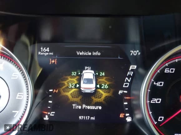 2018 Dodge Charger Police с VIN 2C3CDXAT6JH232039, выставлен на аукционе IAAI как лот 43329917 с пробегом 97 117 миль миль и . История ставок и продаж доступна на DreamBid. Изображение 7.