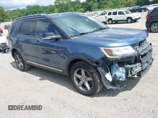 2018 Ford Explorer XLT с VIN 1FM5K7DH8JGB64349, выставлен на аукционе IAAI как лот 42722121 с пробегом 55 253 миль миль и . История ставок и продаж доступна на DreamBid. Изображение 1.