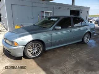 2002 BMW 5 Series 530i с VIN WBADT63402CH87348, выставлен на аукционе Copart как лот 63921485 с пробегом 113 242 миль миль и Списание • Salvage title. История ставок и продаж доступна на DreamBid. Изображение 1.
