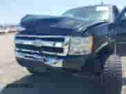 2011 Chevrolet Silverado 1500 LS z VIN 3GCPKREA6BG291312, wystawiony jako IAAI lot #42471331 z przebiegiem 171 323 mil mil oraz . Historia ofert i sprzedaży dostępna na DreamBid. Obrazek 6.