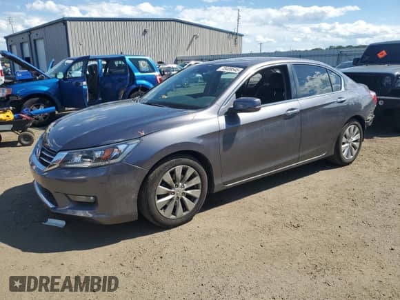 2015 Honda Accord EX-L с VIN 1HGCR2F81FA257409, выставлен на аукционе Copart как лот 70489545 с пробегом 148 970 миль миль и Списание • Salvage title. История ставок и продаж доступна на DreamBid. Изображение 1.