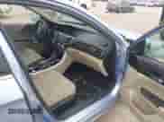 2017 Honda Accord с VIN JHMCR6F36HC011875, выставлен на аукционе IAAI как лот 41506489 с пробегом 102 294 миль миль и . История ставок и продаж доступна на DreamBid. Изображение 5.