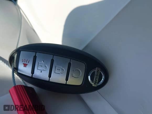 2019 Nissan Pathfinder S z VIN 5N1DR2MNXKC629366, wystawiony jako IAAI lot #42943140 z przebiegiem 165 192 mil mil oraz . Historia ofert i sprzedaży dostępna na DreamBid. Obrazek 11.