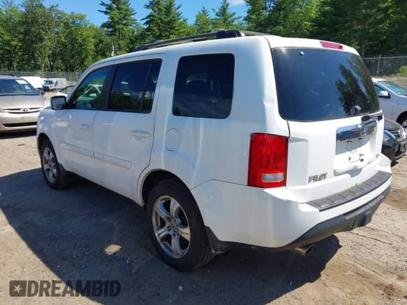 2014 Honda Pilot EX-L with VIN 5FNYF3H5XEB017917, listed as a IAAI auction lot 42817074 with 249,449 mi miles and . Bid and sale history available at DreamBid. Image 3.