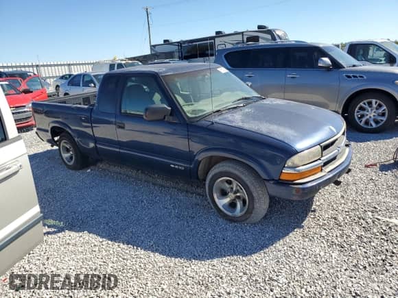 2000 Chevrolet S-10 LS с VIN 1GCCS1940Y8103435, выставлен на аукционе Copart как лот 86505395 с пробегом 223 011 миль миль и Чистый • Clean title. История ставок и продаж доступна на DreamBid. Изображение 4.
