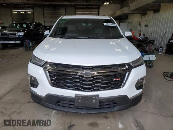 2023 Chevrolet Traverse RS z VIN 1GNEVJKW4PJ278460, wystawiony jako Copart lot #60732805 z przebiegiem 39 715 mil mil oraz Szkoda całkowita • Salvage title. Historia ofert i sprzedaży dostępna na DreamBid. Obrazek 5.