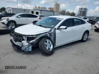2024 Chevrolet Malibu LS z VIN 1G1ZB5ST0RF209120, wystawiony jako Copart lot #68261525 z przebiegiem 5 063 mil mil oraz Szkoda całkowita • Salvage title. Historia ofert i sprzedaży dostępna na DreamBid. Obrazek 1.