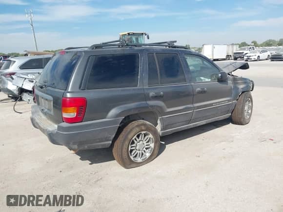 2004 Jeep Grand Cherokee Laredo с VIN 1J4GX48S44C427865, выставлен на аукционе IAAI как лот 40228086 с пробегом 175 645 миль миль и . История ставок и продаж доступна на DreamBid. Изображение 4.