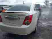2014 Chevrolet Sonic LTZ with VIN 1G1JE5SB5E4122735, listed as a IAAI auction lot 42327595 with 163,912 mi miles and . Bid and sale history available at DreamBid. Image 4.