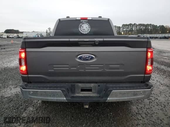 2021 Ford F-150 XL с VIN 1FTEW1CB3MKD61594, выставлен на аукционе Copart как лот 81888764 с пробегом 85 645 миль миль и Списание • Salvage title. История ставок и продаж доступна на DreamBid. Изображение 6.