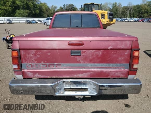 1995 Dodge Dakota с VIN 1B7GL23X8SS333239, выставлен на аукционе Copart как лот 82073545 с пробегом 199 170 миль миль и Списание • Salvage title. История ставок и продаж доступна на DreamBid. Изображение 6.