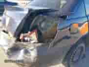 2007 Saturn ION ION 2 z VIN 1G8AJ55F27Z127764, wystawiony jako IAAI lot #43405379 z przebiegiem 214 387 mil mil oraz . Historia ofert i sprzedaży dostępna na DreamBid. Obrazek 6.