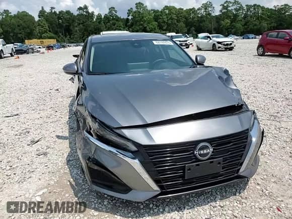 2024 Nissan Altima SV z VIN 1N4BL4DV6RN311726, wystawiony jako Copart lot #68144475 z przebiegiem 37 214 mil mil oraz Szkoda całkowita • Salvage title. Historia ofert i sprzedaży dostępna na DreamBid. Obrazek 13.