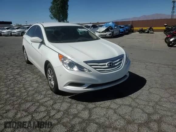 2012 Hyundai Sonata GLS z VIN 5NPEB4AC2CH372446, wystawiony jako Copart lot #72071715 z przebiegiem 83 971 mil mil oraz Szkoda całkowita • Salvage title. Historia ofert i sprzedaży dostępna na DreamBid. Obrazek 13.