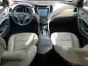 2014 Hyundai Santa Fe с VIN 5XYZW3LA3EG226885, выставлен на аукционе Copart как лот 71650475 с пробегом 52 668 миль миль и Списание • Salvage title. История ставок и продаж доступна на DreamBid. Изображение 8.