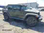 2021 Jeep Wrangler Unlimited Sahara Altitude z VIN 1C4HJXEM0MW655802, wystawiony jako Copart lot #53337225 z przebiegiem 48 130 mil mil oraz Szkoda całkowita • Salvage title. Historia ofert i sprzedaży dostępna na DreamBid. Obrazek 4.