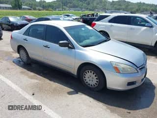 2007 Honda Accord VP с VIN JHMCM56167C012739, выставлен на аукционе IAAI как лот 42793795 с пробегом 144 570 миль миль и . История ставок и продаж доступна на DreamBid. Изображение 1.