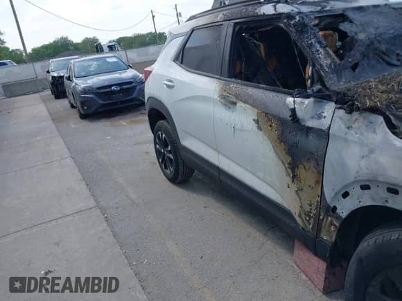 2021 Chevrolet TrailBlazer LT с VIN KL79MPSL1MB140335, выставлен на аукционе IAAI как лот 42285791 с пробегом Не указан миль и . История ставок и продаж доступна на DreamBid. Изображение 12.