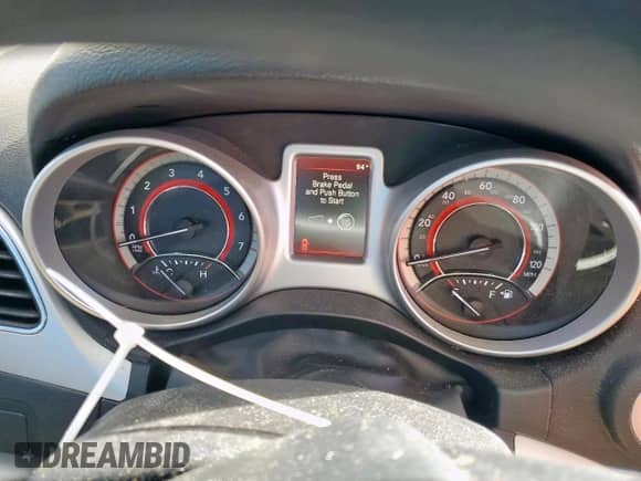 2017 Dodge Journey SXT with VIN 3C4PDCBG4HT509313, listed as a Copart auction lot 82264895 with Not provided miles and Salvage title. Bid and sale history available at DreamBid. Image 9.