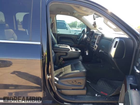 2014 GMC Sierra 1500 SLT z VIN 3GTP1VECXEG466470, wystawiony jako IAAI lot #43427300 z przebiegiem 144 368 mil mil oraz . Historia ofert i sprzedaży dostępna na DreamBid. Obrazek 5.