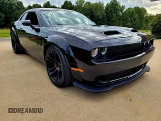 2016 Dodge Challenger SRT Hellcat with VIN 2C3CDZC9XGH254552, listed as a Copart auction lot 71567235 with 44,351 mi miles and Salvage title. Bid and sale history available at DreamBid. Image 1.