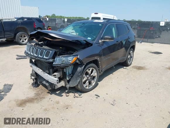 2020 Jeep Compass Limited with VIN 3C4NJCCB5LT114424, listed as a IAAI auction lot 43164924 with 99,096 mi miles and . Bid and sale history available at DreamBid. Image 17.