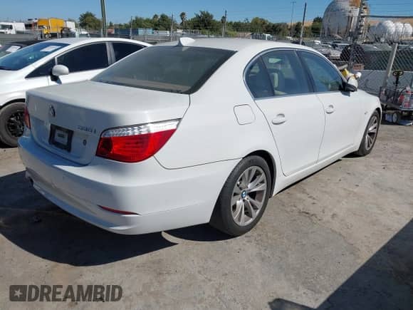 2010 BMW 5 Series 535i с VIN WBANW1C56AC168689, выставлен на аукционе IAAI как лот 43041950 с пробегом 104 693 миль миль и . История ставок и продаж доступна на DreamBid. Изображение 4.