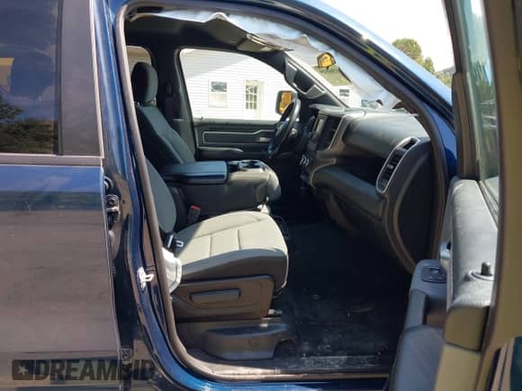 2022 Ram 1500 Big Horn with VIN 1C6RRFBG3NN229283, listed as a IAAI auction lot 42963794 with 60,334 mi miles and . Bid and sale history available at DreamBid. Image 5.