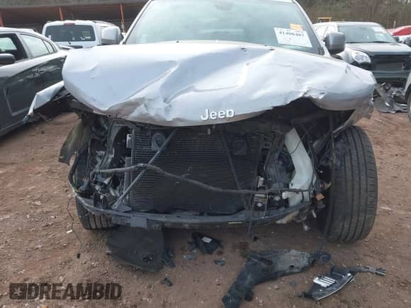 2018 Jeep Grand Cherokee Altitude с VIN 1C4RJEAG1JC513349, выставлен на аукционе IAAI как лот 41408487 с пробегом 172 216 миль миль и . История ставок и продаж доступна на DreamBid. Изображение 6.