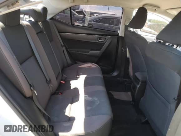 2019 Toyota Corolla L z VIN 5YFBURHE4KP857433, wystawiony jako Copart lot #80720175 z przebiegiem 88 677 mil mil oraz Szkoda całkowita • Salvage title. Historia ofert i sprzedaży dostępna na DreamBid. Obrazek 10.