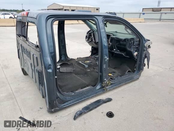 2018 GMC Sierra 1500 Denali с VIN 3GTU2PEJ2JG146242, выставлен на аукционе Copart как лот 71090395 с пробегом Не указан миль и На запчасти • Non repairable. История ставок и продаж доступна на DreamBid. Изображение 3.