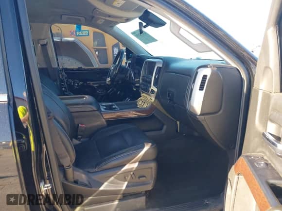 2018 GMC Sierra 1500 SLT z VIN 3GTP1NEC9JG297875, wystawiony jako IAAI lot #43075252 z przebiegiem 111 357 mil mil oraz . Historia ofert i sprzedaży dostępna na DreamBid. Obrazek 5.