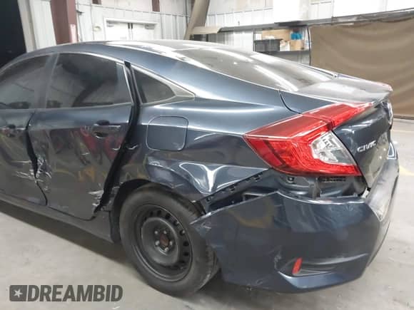 2016 Honda Civic LX с VIN 19XFC2F53GE206575, выставлен на аукционе IAAI как лот 43368276 с пробегом 121 538 миль миль и . История ставок и продаж доступна на DreamBid. Изображение 18.