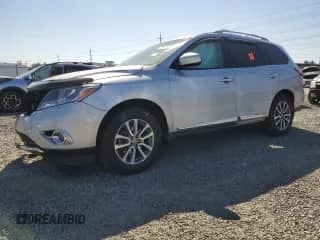 2013 Nissan Pathfinder SL with VIN 5N1AR2MM2DC636292, listed as a Copart auction lot 68916375 with Not provided miles and Salvage title. Bid and sale history available at DreamBid. Image 1.