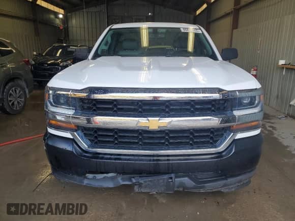 2018 Chevrolet Silverado 1500 Work Truck z VIN 1GCNCNEH0JZ257911, wystawiony jako Copart lot #86826555 z przebiegiem 179 192 mil mil oraz Czysty tytuł • Clean title. Historia ofert i sprzedaży dostępna na DreamBid. Obrazek 5.