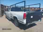 1996 Chevrolet Silverado 2500 с VIN 1GCGC29R9TE196045, выставлен на аукционе IAAI как лот 43039762 с пробегом 107 038 миль миль и . История ставок и продаж доступна на DreamBid. Изображение 3.