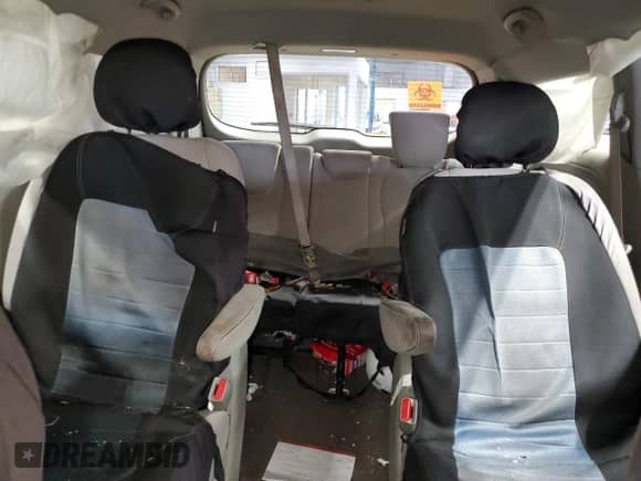 2018 Kia Sedona L with VIN KNDMA5C11J6374230, listed as a Copart auction lot 65271405 with Not provided miles and Salvage title. Bid and sale history available at DreamBid. Image 10.